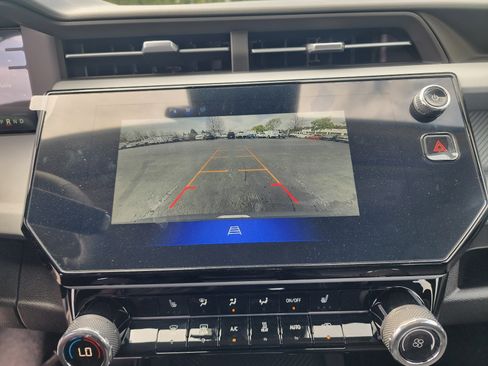 New 2027 Chevrolet Bolt LT image 31