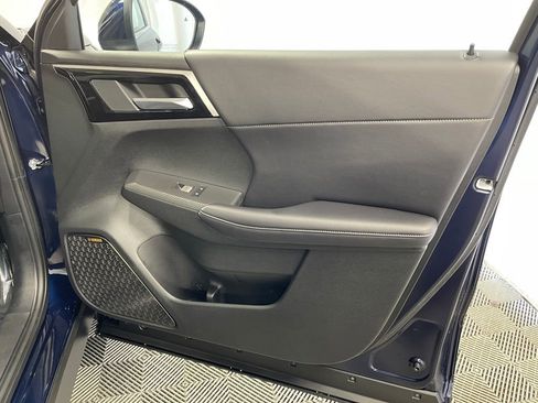 New 2025 Mitsubishi Outlander SE image 31