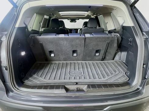Used 2025 Subaru Ascent Onyx Edition w/ Popular Package #2 image 6