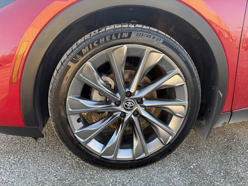 Certified 2023 Toyota Crown Limited w/ Advanced Technology Package image 33