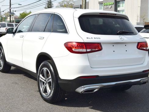 Used 2018 Mercedes-Benz GLC 300 4MATIC image 10