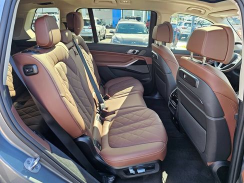 Used 2026 BMW X7 xDrive40i AWD/4WD image 28