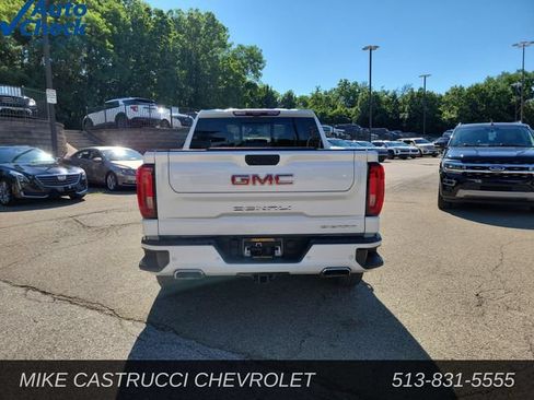 Used 2020 GMC Sierra 1500 Denali w/ Technology Package AWD/4WD image 4