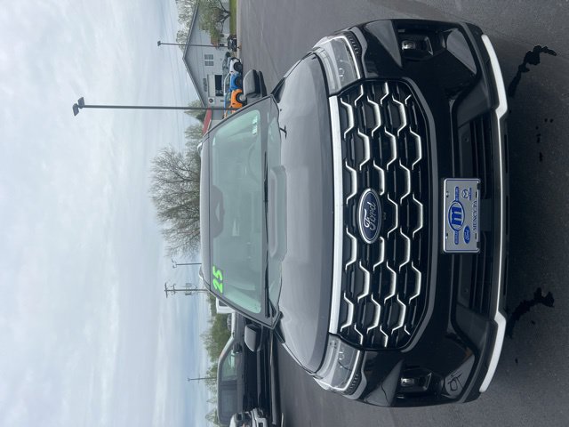Used 2025 Ford Explorer Platinum w/ LUX Leather Package AWD/4WD image 2