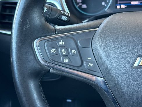 Used 2024 Chevrolet Equinox LT FWD image 35