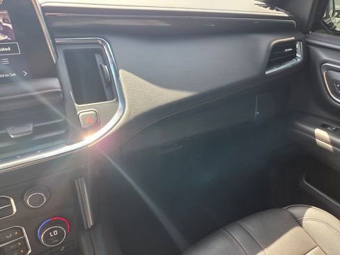 Used 2023 Chevrolet Tahoe RST w/ Luxury Package RWD image 27