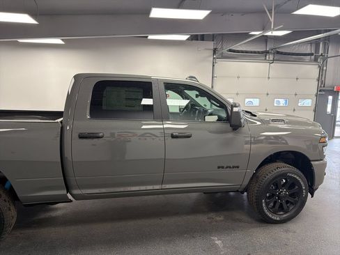 New 2026 RAM 2500 Big Horn AWD/4WD image 11