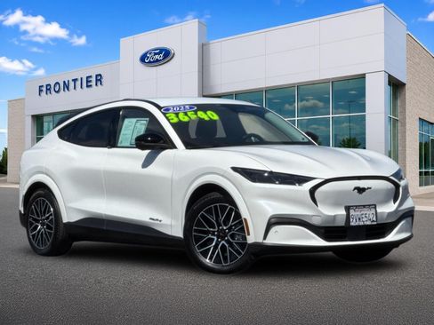 Used 2025 Ford Mustang Mach-E Premium RWD image 1