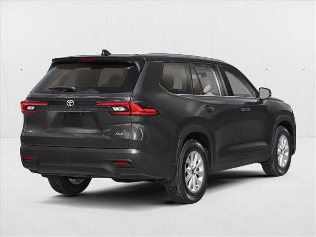 New 2026 Toyota Grand Highlander XLE FWD image 2