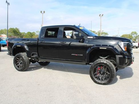 Used 2024 GMC Sierra 2500 AT4 w/ AT4 Premium Plus Package image 15