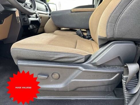 Used 2023 Ford F150 XLT image 11