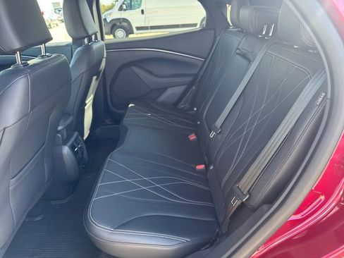 Used 2025 Ford Mustang Mach-E Select w/ Comfort Package Lite image 21