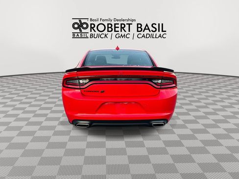 Used 2021 Dodge Charger SXT w/ Blacktop Package AWD/4WD image 7
