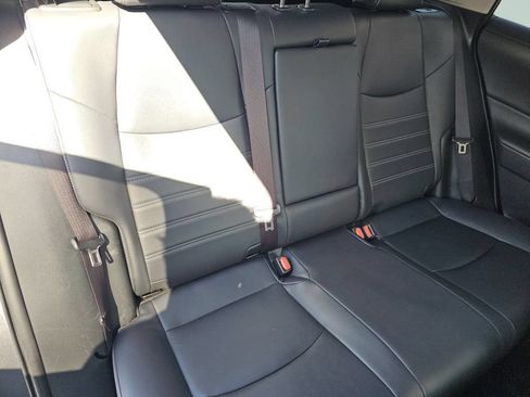 Used 2019 Toyota RAV4 XLE Premium w/ Cold Weather Package AWD/4WD image 27
