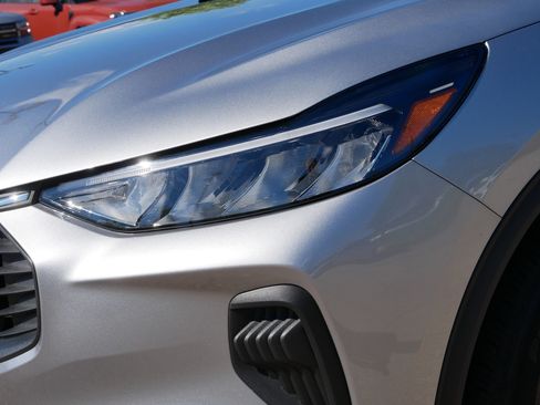 Used 2024 Ford Escape Active w/ Tech Pack #1 image 10