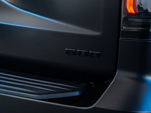 Used 2021 Cadillac Escalade Sport w/ Driver Assist Tech Package image 29