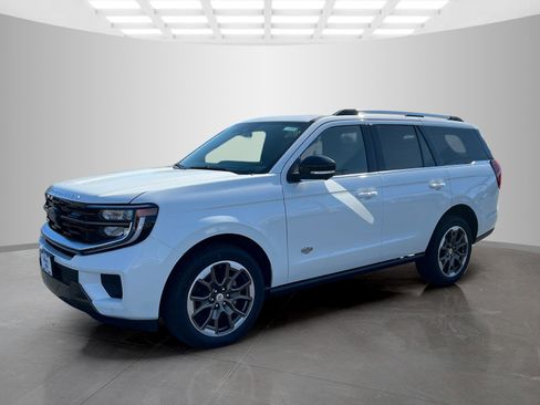 New 2026 Ford Expedition King Ranch image 16