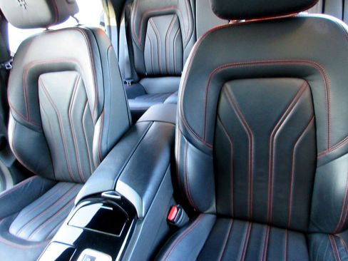 Used 2015 Maserati Quattroporte S Q4 image 16