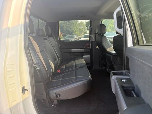 Used 2021 Ford F150 Lariat AWD/4WD image 12