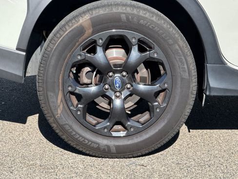 Used 2023 Subaru Crosstrek 2.0i Premium w/ Special Edition AWD/4WD image 20