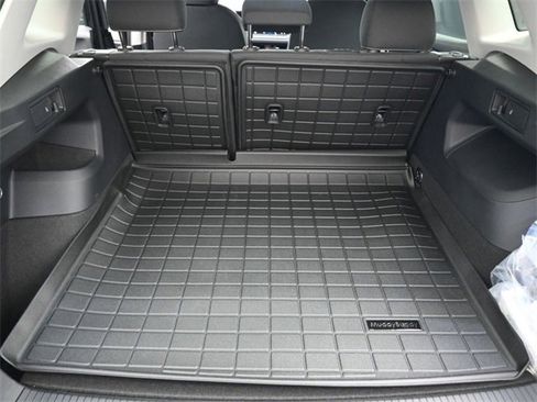 New 2025 Volkswagen Tiguan S image 14