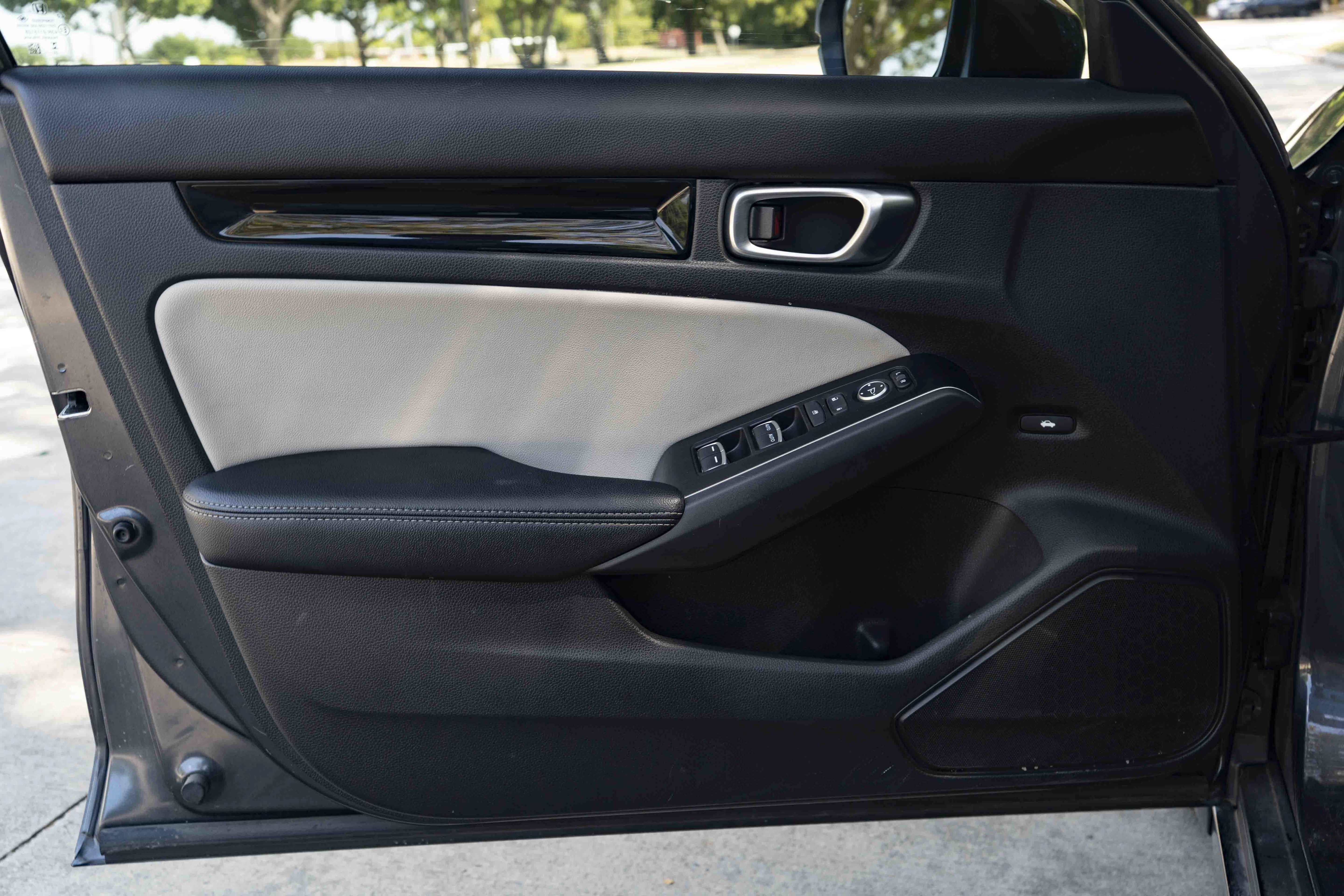 Used 2024 Honda Civic Touring image 37