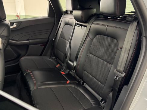 New 2026 Ford Escape ST-Line w/ Tech Pack #1 image 21