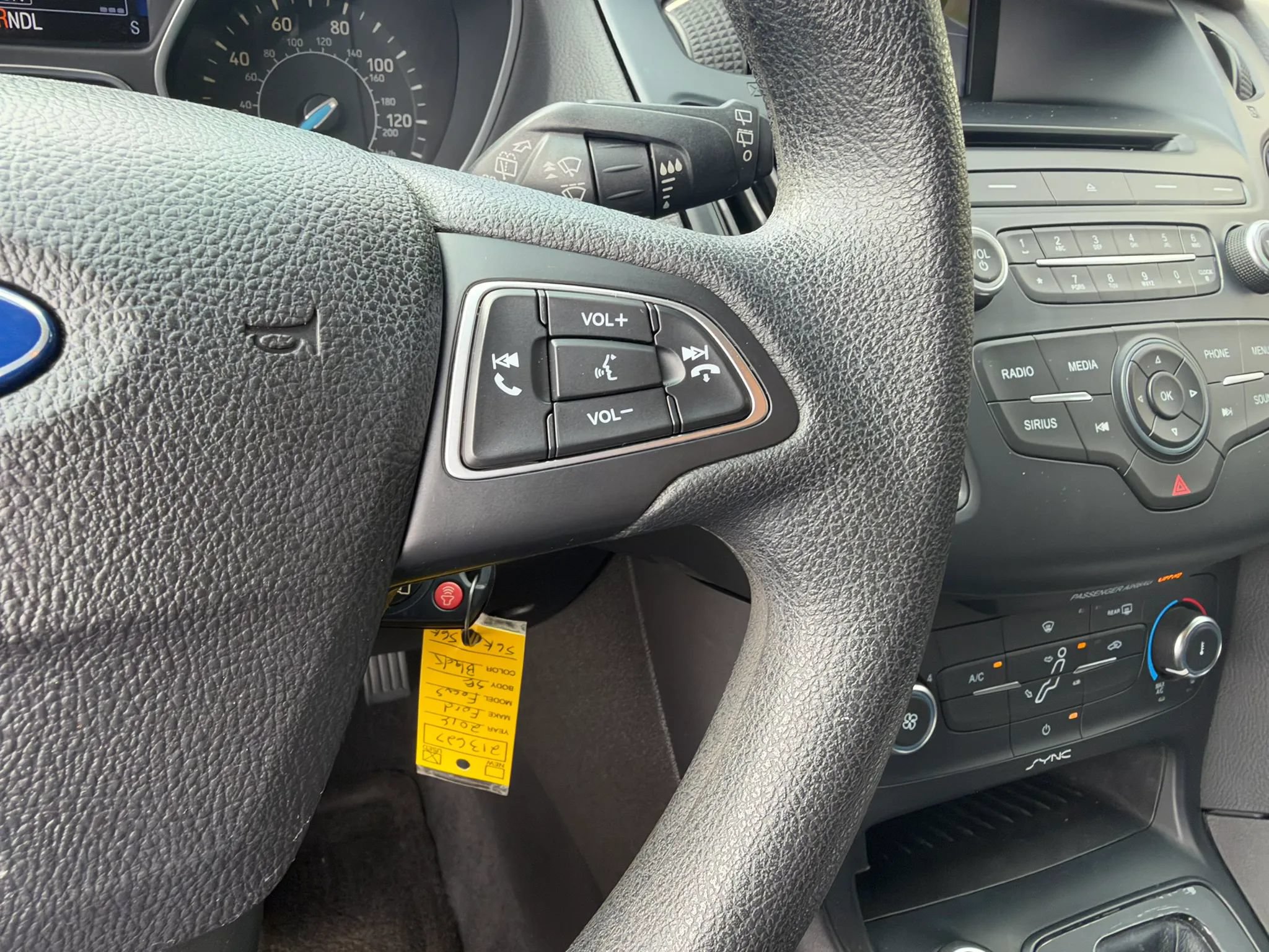 Used 2016 Ford Focus SE FWD image 13