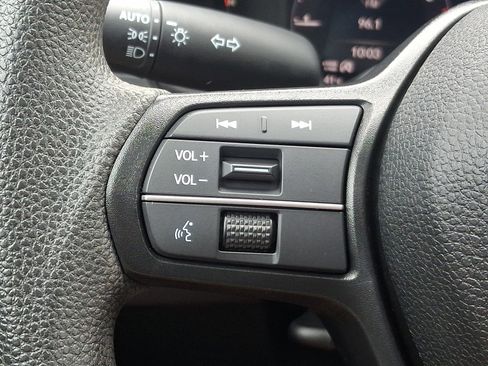 Used 2024 Honda Accord EX image 22