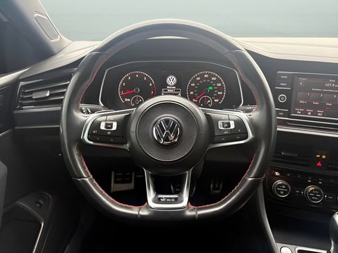 Used 2019 Volkswagen Jetta GLI FWD image 11
