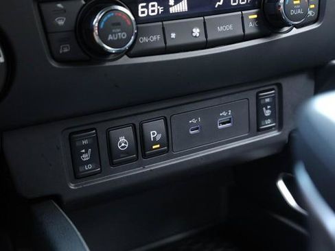New 2026 Nissan Frontier SV w/ SV Convenience Package AWD/4WD image 14