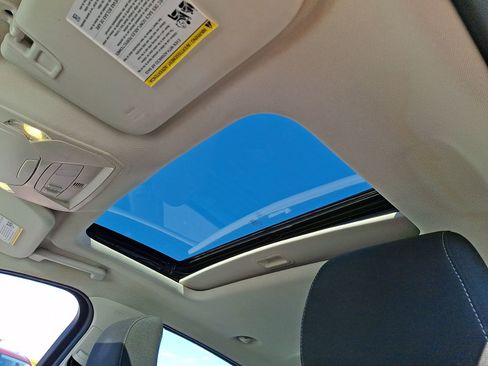 Used 2017 Ford Focus SEL w/ Interior Protection Package image 16