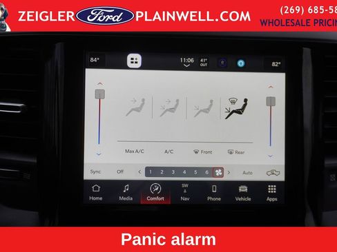 Used 2023 RAM 3500 Tradesman w/ Convenience Group image 18