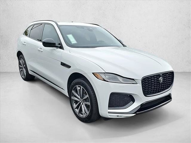 Used 2026 Jaguar F-PACE R-Dynamic S AWD/4WD image 3