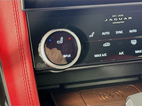 Used 2026 Jaguar F-PACE R-Dynamic S AWD/4WD image 23