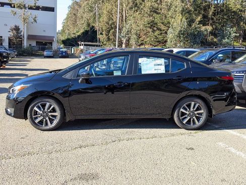 New 2025 Nissan Versa SV image 8