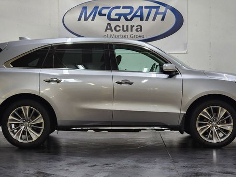Used 2017 Acura MDX SH-AWD w/ Technology Package image 2
