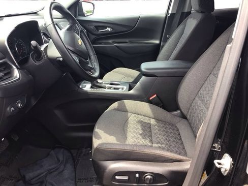 Used 2024 Chevrolet Equinox LT AWD/4WD image 9