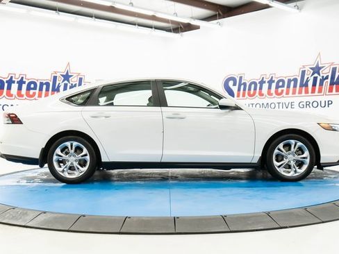 Certified 2024 Honda Accord LX image 10