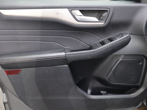 Used 2022 Ford Escape SEL AWD/4WD image 15