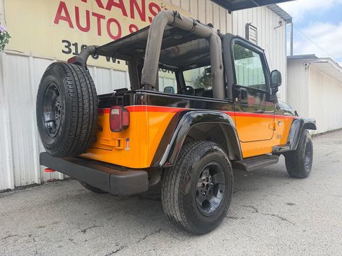 Used 2003 Jeep Wrangler Sahara AWD/4WD image 3