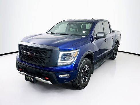 Used 2023 Nissan Titan PRO-4X w/ Pro-4x Utility Package image 3
