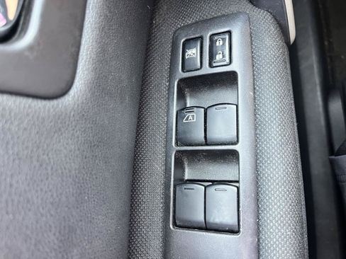 Used 2014 Nissan Rogue S w/ Convenience Package AWD/4WD image 21