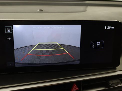 Used 2025 Kia Sorento LX image 44