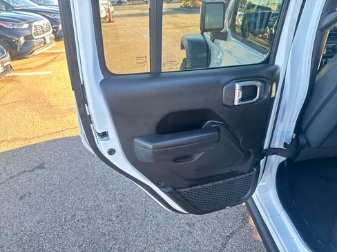 Used 2024 Jeep Wrangler Willys 4xe image 39