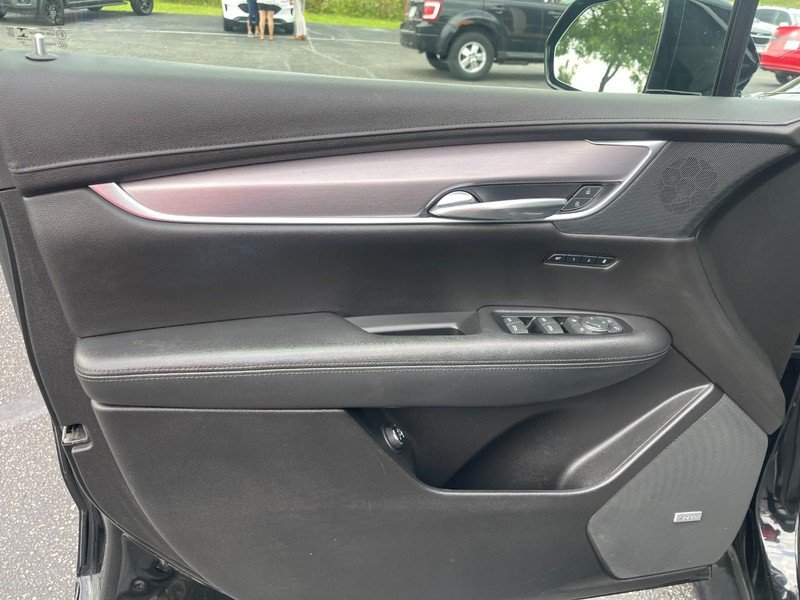 Used 2019 Cadillac XT5 Premium Luxury AWD/4WD image 21