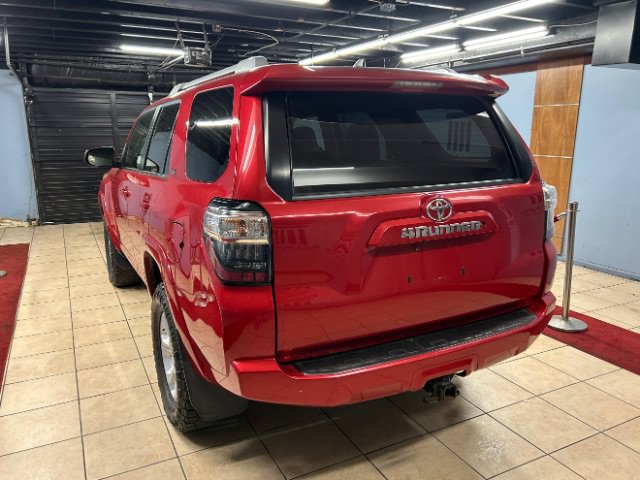 Used 2016 Toyota 4Runner SR5 AWD/4WD image 24