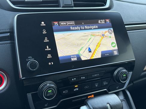 Used 2017 Honda CR-V Touring image 24