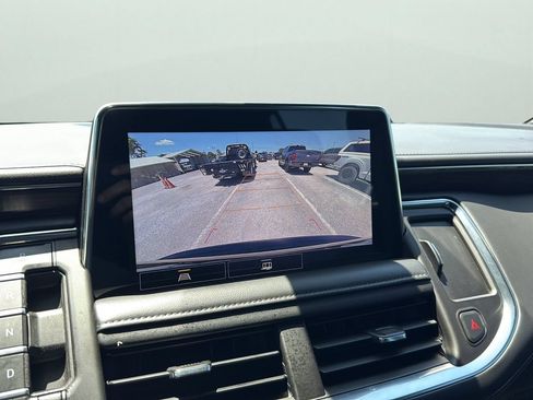 Used 2021 Chevrolet Tahoe LT w/ Rear Media and Nav Package AWD/4WD image 17