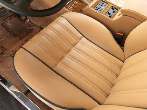 Used 1998 Rolls-Royce Silver Spur image 30